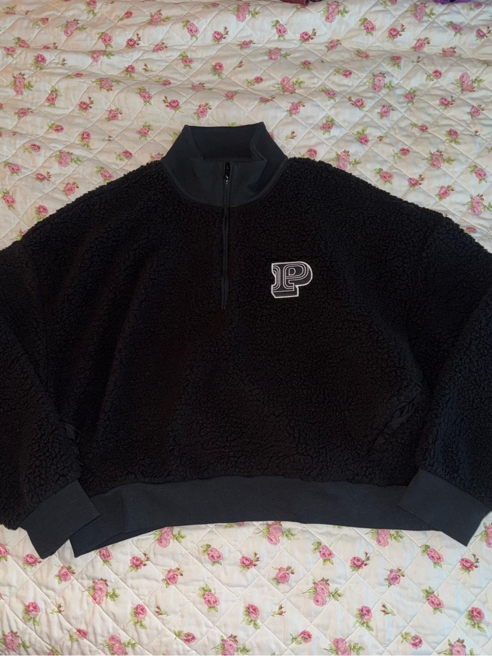 Victoria's Secret black quarter zip sweatshirt fleece Size L insanely soft!!